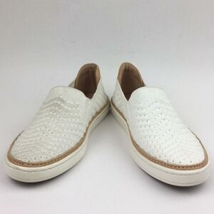 UGG Sammy Slip-On Sneaker sz 6.5